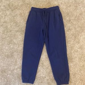 navy blue fabletics sweatpants